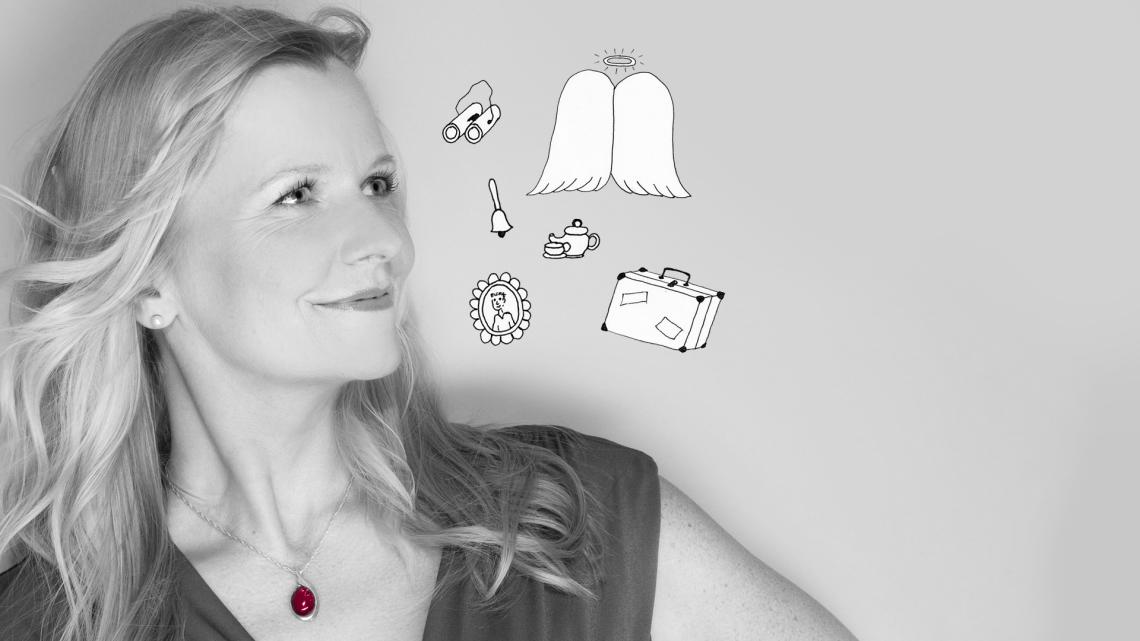 Opas Engel sieht aus wie eine blonde junge Frau.