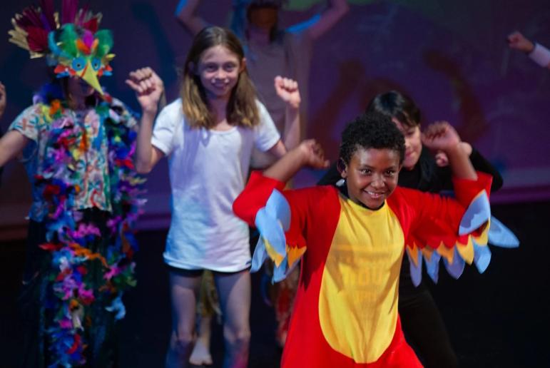 Aufführung des Kidsclubs U12 in der Spielzeit 2024/25, Foto: Frauke Wichmann