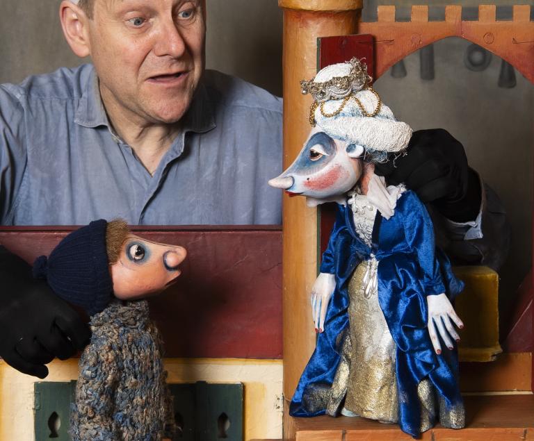 Vom Fischer und seiner Frau - Moussong Theater mit Figuren